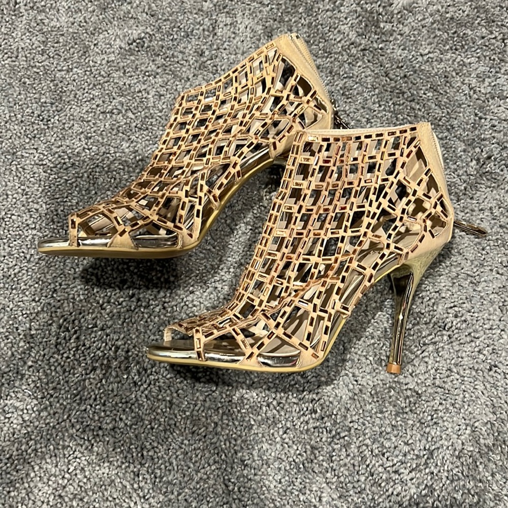 Gold Sparkly shoes